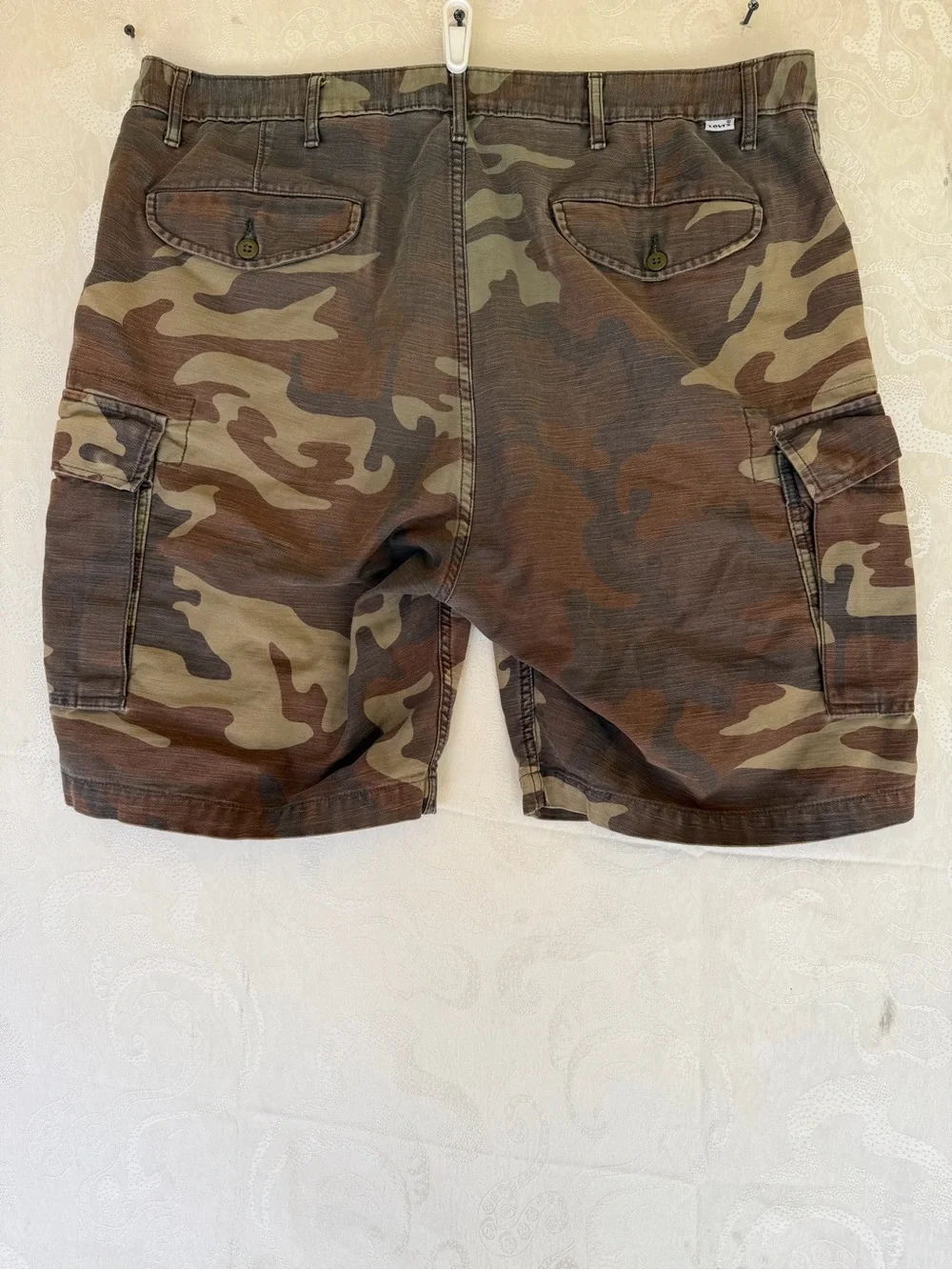 Levi's Men's Camouflage Cargo Shorts in Brown and Green